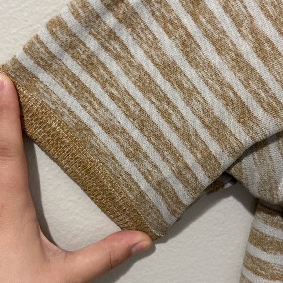 Medium stripped women’s t-shirt - Picture 3 of 4